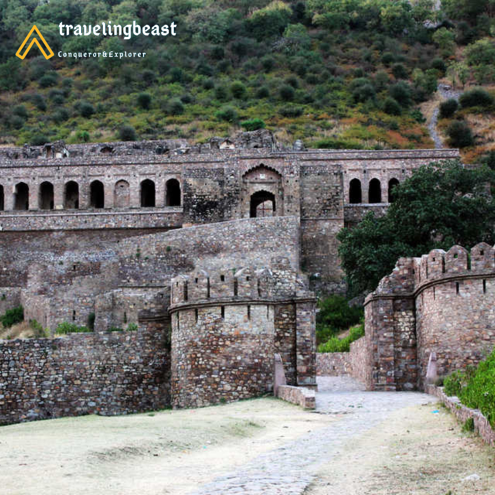 Bhangarh Fort ,Bhangarh palace, Haunted place In Asia
