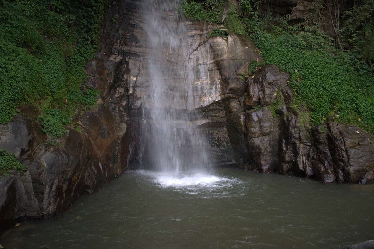 waterfall, gangtok, india-1369319.jpg